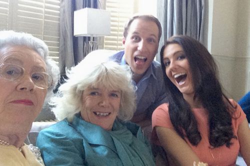 Fake-Royal-Family-Selfie-3270855
